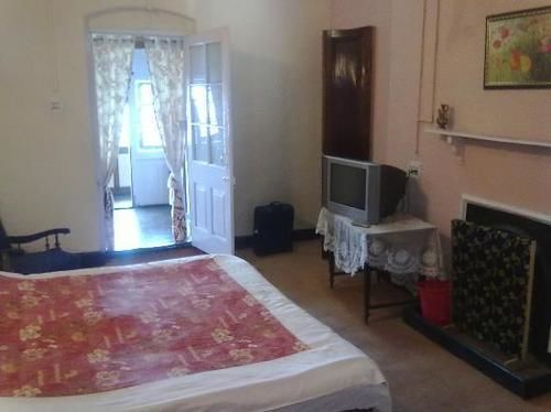 Old - Main Bellevue Heritage Hotel Darjeeling  Extérieur photo