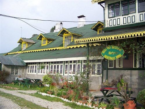 Old - Main Bellevue Heritage Hotel Darjeeling  Extérieur photo
